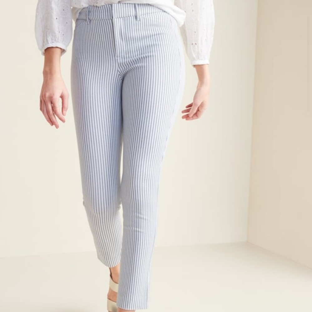 HP🌟 Old Navy Blue & White Striped Chinos